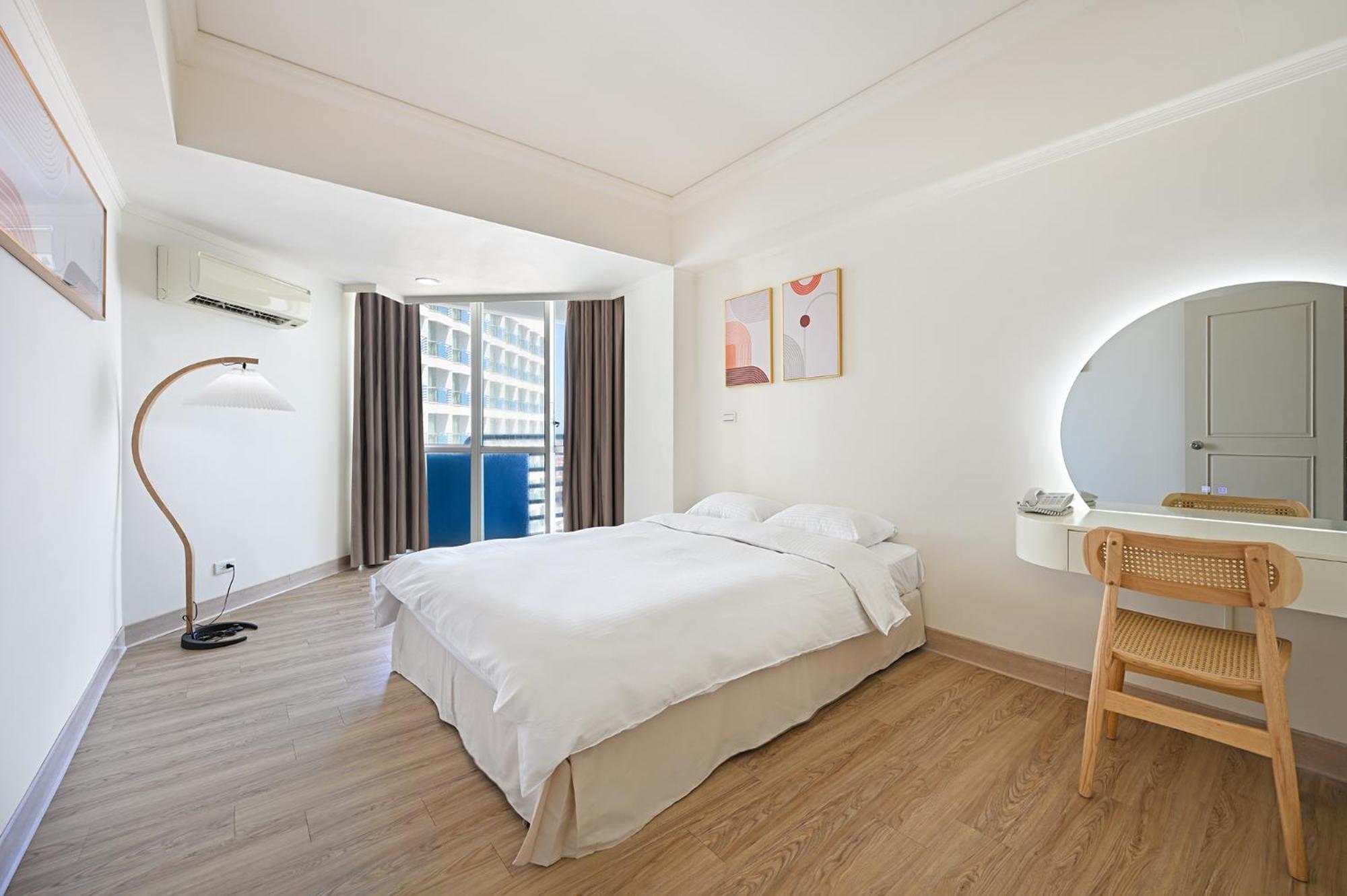 Ct Green Bay Hot-Spring Hotel Wanli Exterior foto